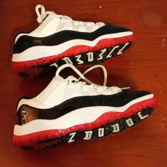 Jordan little boys size 13 white, black with red soles and tips sneakers